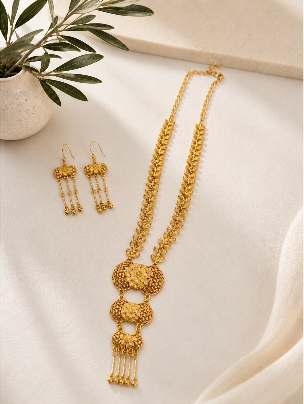 Olive Leaf Gold Set